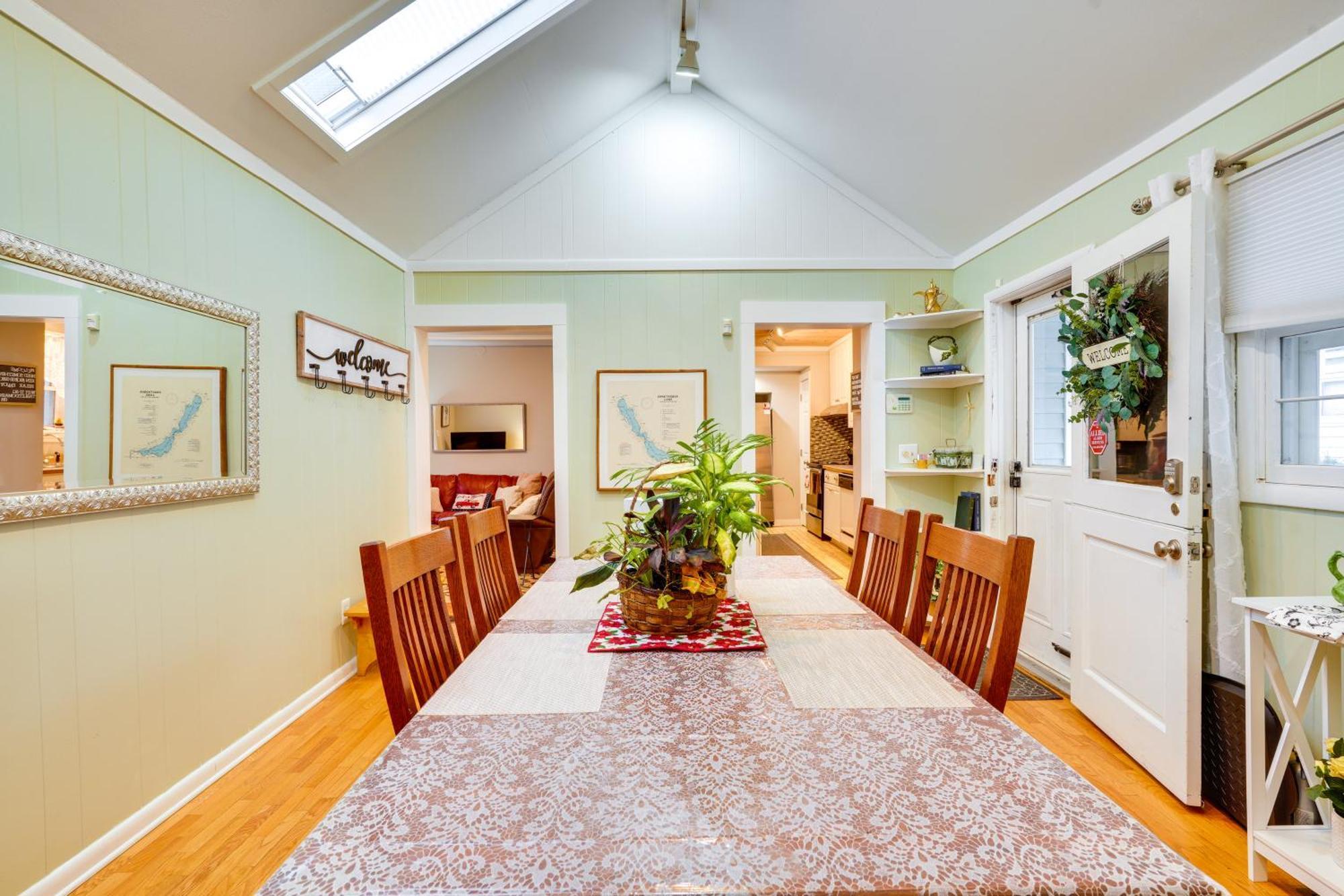 Vacation Home Rental Chautauqua Lake Bemus Point Exterior photo